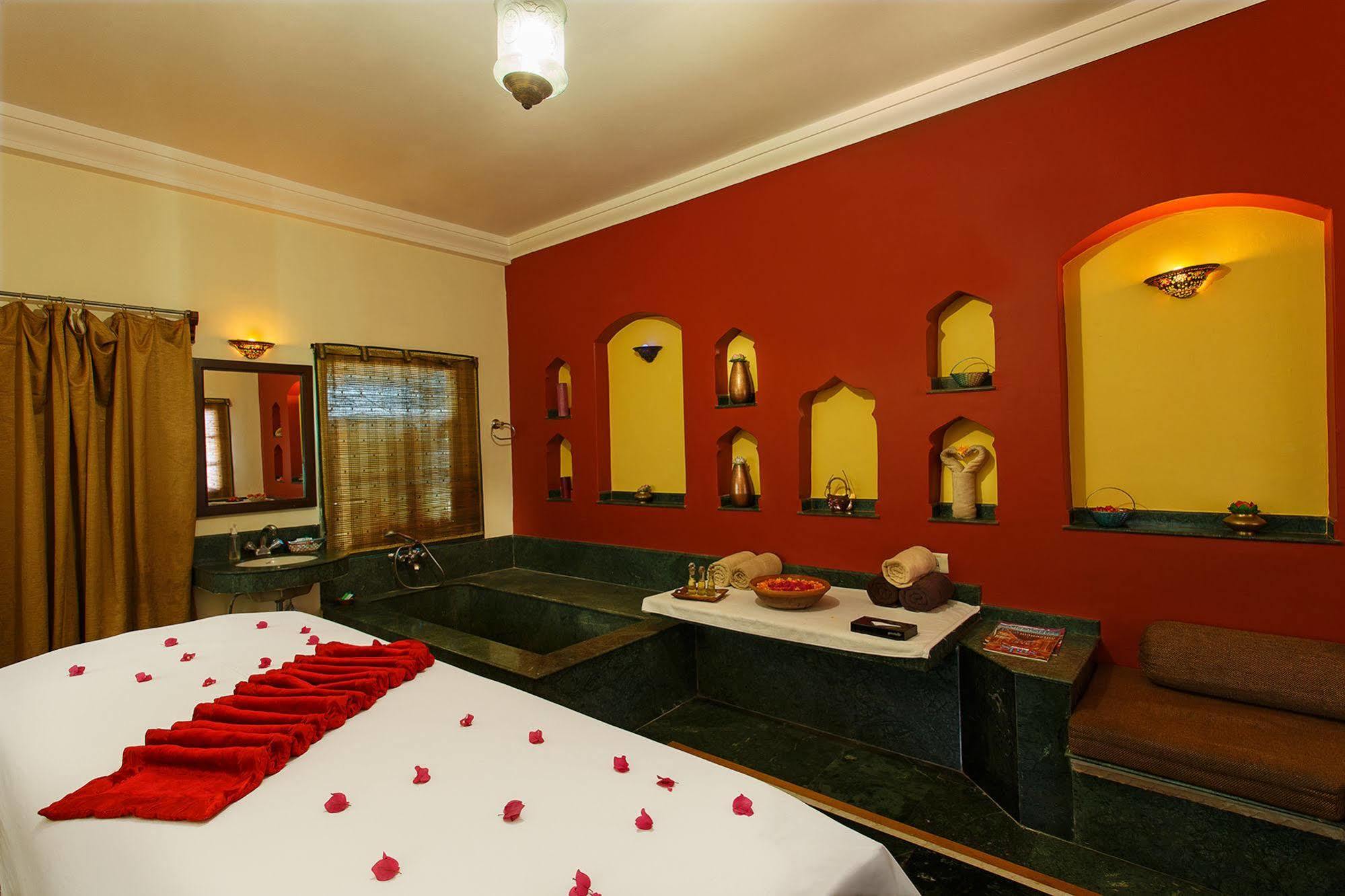 The Haveli Hari Ganga By Leisure Hotels Харидвар Экстерьер фото