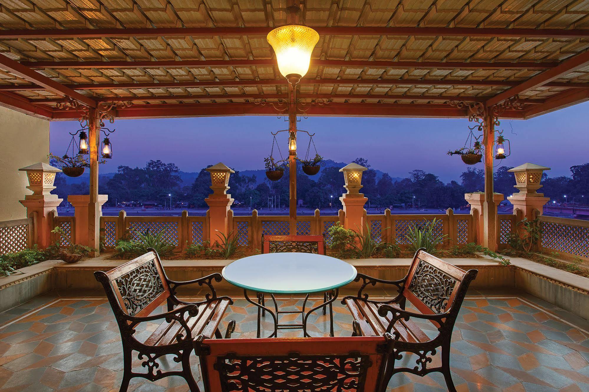 The Haveli Hari Ganga By Leisure Hotels Харидвар Экстерьер фото