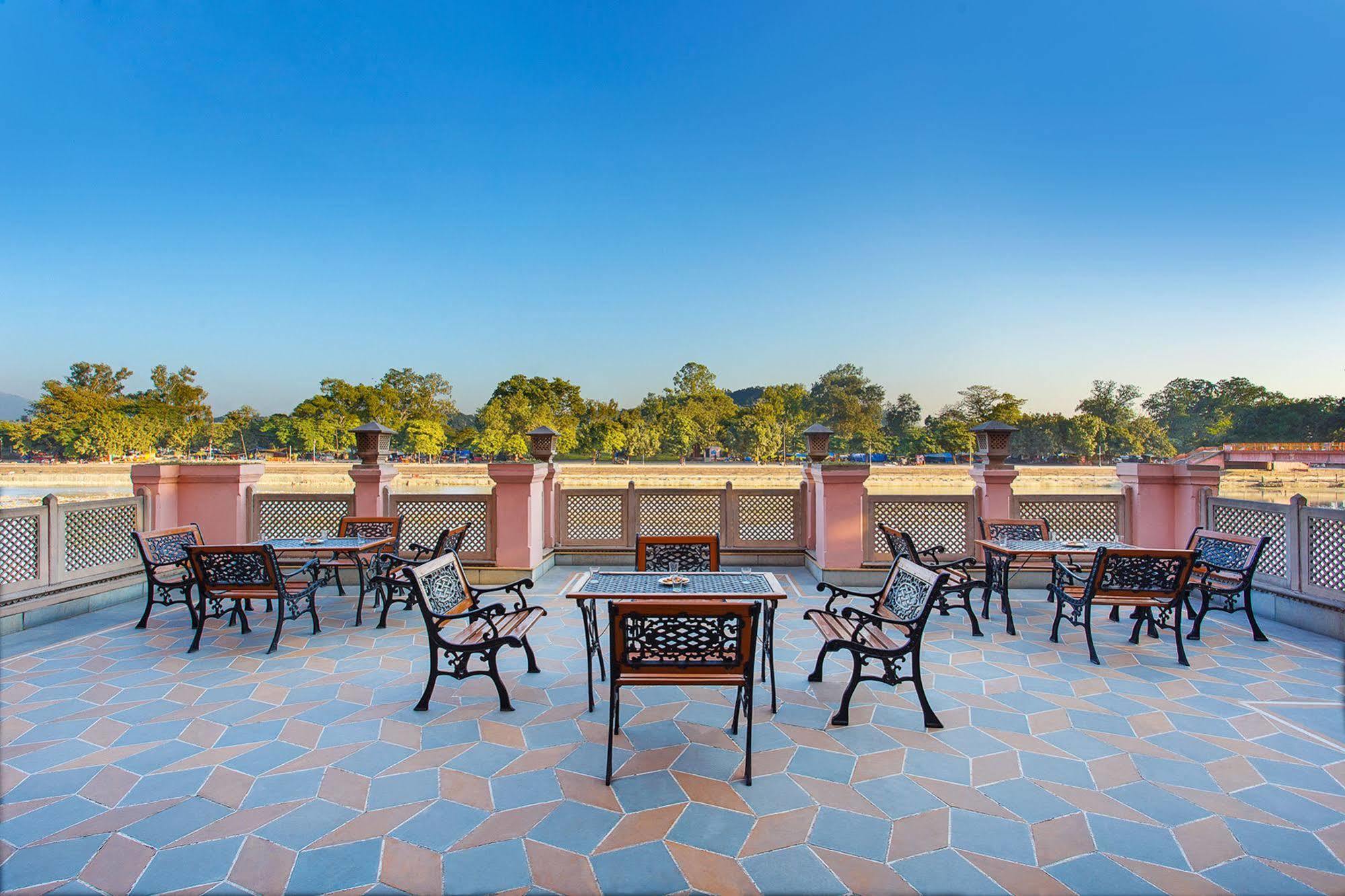 The Haveli Hari Ganga By Leisure Hotels Харидвар Экстерьер фото
